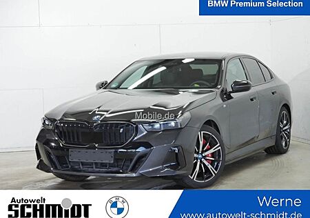 BMW i5 xDrive40 M Sport / NP= 96.750,- / Pano / AHK