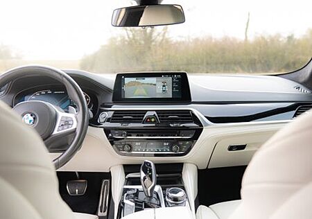 BMW M550d xDrive *GUTE AUSSTATTUNG* *TOP ZUSTAND*