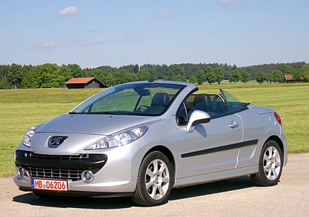 Peugeot 207 CC Cabrio Platinum,Automatic,Leder,Klima TÜV