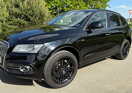 Audi Q5 3.0 TDI S tronic quattro -