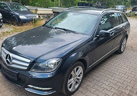 Mercedes-Benz C 180 T BlueEFFICIENCY AVANTGARDE