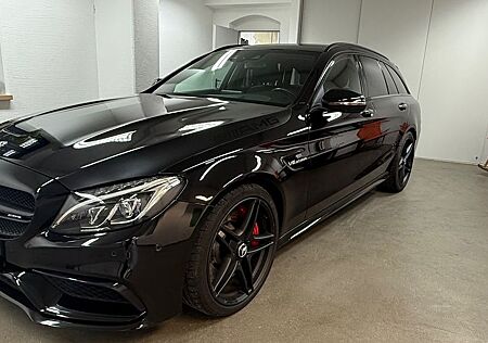 Mercedes-Benz C 63 AMG Mercedes-AMG C 63S 360er Headup ohne OPF
