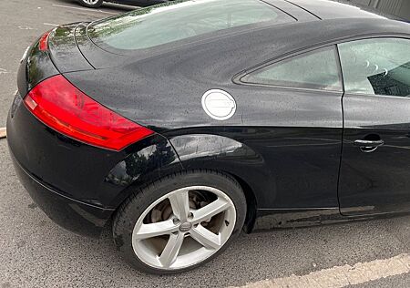 Audi TT Coupe 1.8 TFSI -