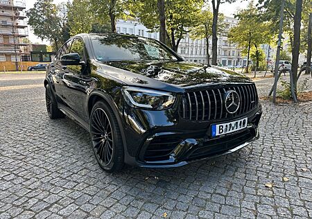 Mercedes-Benz GLC 63 AMG Mercedes-AMG GLC 63 4MATIC+ Coupé...