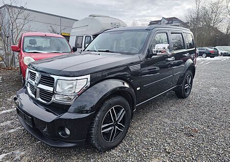 Dodge Nitro SXT 2.8 CRD 4WD Autom.