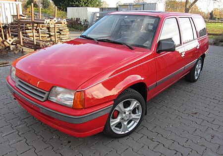 Opel Kadett E Caravan 1.6 / 1.Hand / toller Zustand !