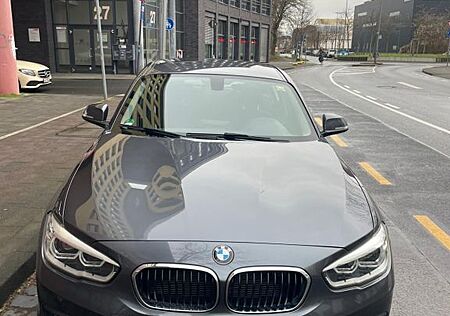BMW 118i -Navi, Klimaautomatik, 8-Fach ber., HU07/27
