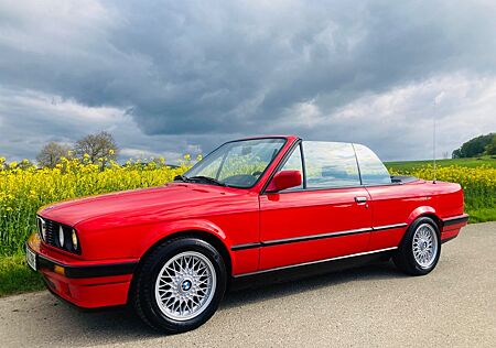 BMW 318i Cabrio, E30