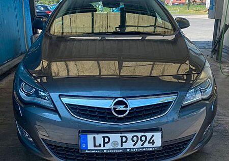 Opel Astra 1.6 Cosmo Automatik Cosmo
