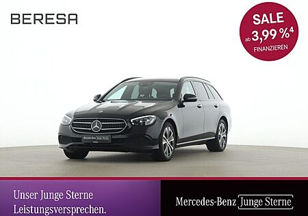 Mercedes-Benz E 300 gebraucht kaufen Mercedes-Benz E 300 de T Night Avantgarde AHK Distronic 360