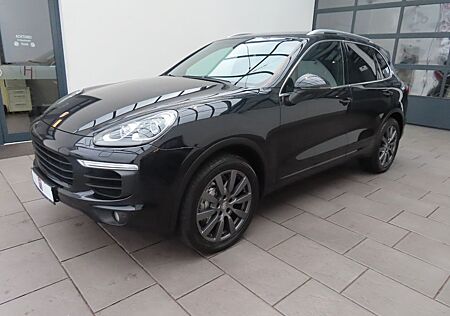 Porsche Cayenne S Diesel V8 Panorama/ Leder/ AHK/ Luftfe