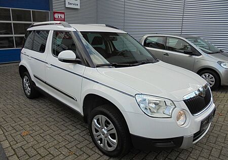 Skoda Yeti 1.2 TSI Active Plus 1.HAND SCHECKHEFT GEPFL