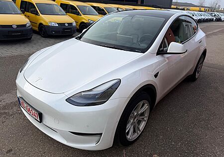 Tesla Model Y Long Range Dual AWD, 1.Hand
