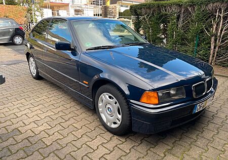 BMW 316i Compact - Automatik