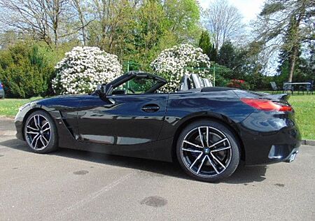 BMW Z4 M 40i 19Zoll Innovations-Paket Sitze Menory