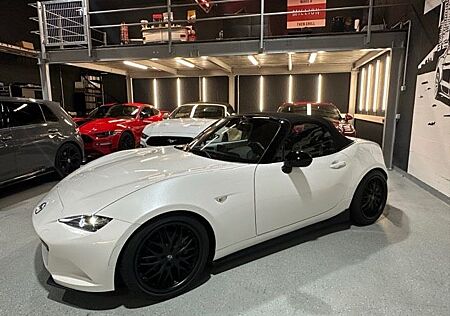 Mazda MX-5 Exclusive-Line