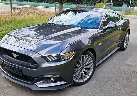 Ford Mustang GT 5.0 V8 Unfallfrei Deutsche Ausführung