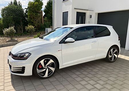 VW Golf Volkswagen 7 GTI 2.0 TSI Performance DSG Top Zustand