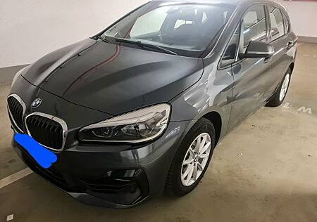 BMW 218 218iActive Tourer Aut*Navi*LED*Unfallfrei*37k km