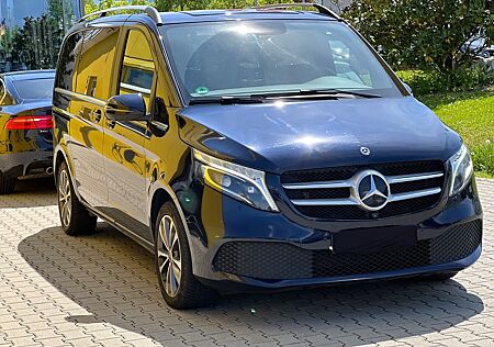 Mercedes-Benz V 300 d AVANTGARDE -4-Matic-Standheizung-MBUX