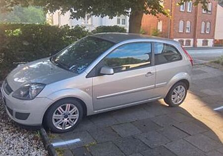 Ford Fiesta 1,3 44 kW Ambiente Ambiente
