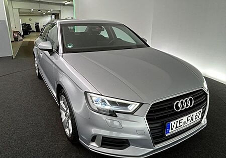 Audi A3 30 TDI Scheckheft