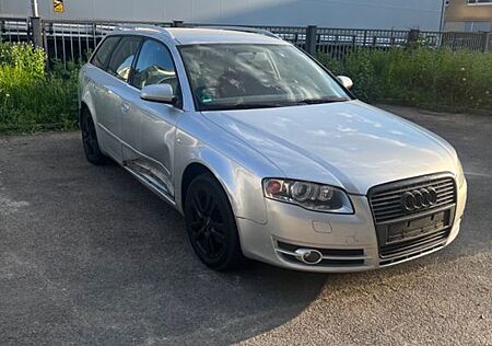 Audi A4 2.0 multitronic Avant - TÜV 06/2026 - Unfall