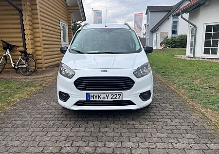 Ford Tourneo Courier 1.5 TDCi 74kW Ambiente Ambiente