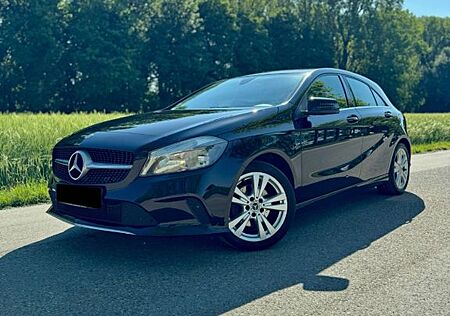 Mercedes-Benz A 180 | Lückenlos gewartet | Neue Bremsen,TÜV27
