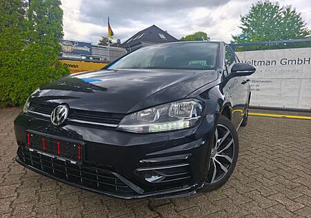 VW Golf Volkswagen VII Lim. R-LINE/NAVI/BMT/AHK 73Km erst
