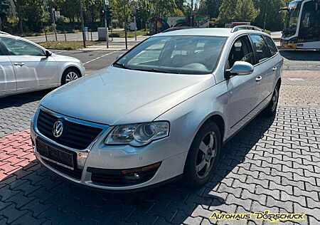 VW Passat Variant Volkswagen Trendline PDC. Sitzh