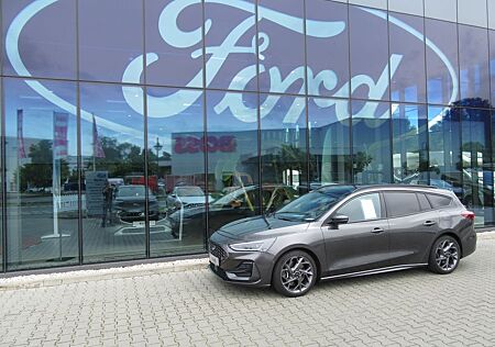 Ford Focus Turnier 2.3 EcoBoost Autom. ST