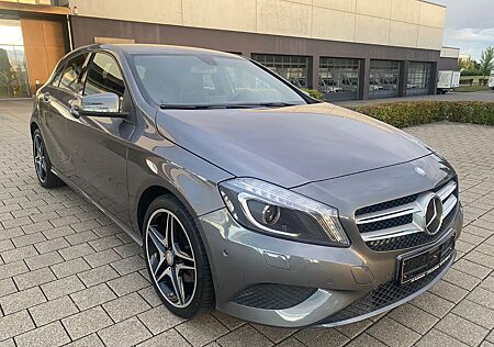 Mercedes-Benz A 180 A -Klasse BlueEfficiency Navi Xenon