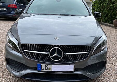 Mercedes-Benz A 180 AMG line PEAK Edition