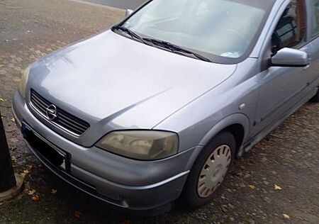 Opel Astra 1.6 Njoy