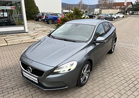 Volvo V40 Momentum