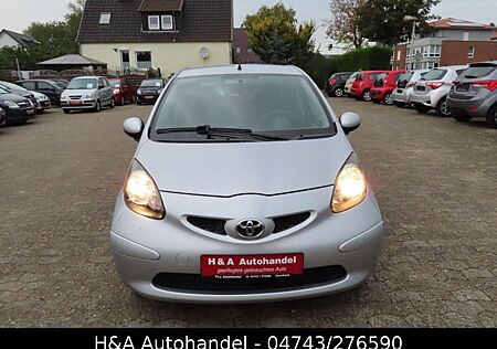 Toyota Aygo (X) Aygo AYGO Cool - Beim kauf tüv neu.