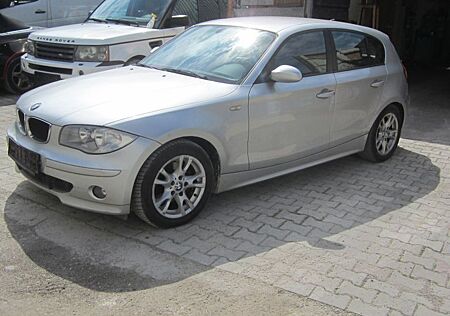 BMW 120i 1 Lim. , TÜV NEU