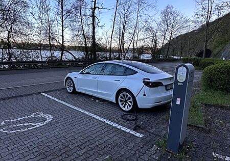 Tesla Model 3 SR+RWD AMD Ryzen 60 kWh LFP USS