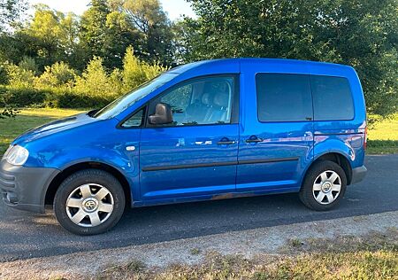 VW Caddy Volkswagen Life 1.6 5-Sitzer -