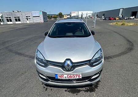 Renault Megane III Grandtour BOSE Edition*Hagelschaden*