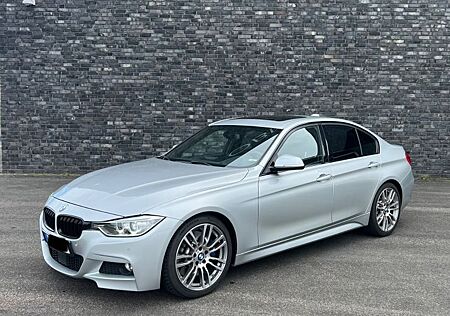 BMW 335i F30 M Paket HUD+BIXENON+SHZ+8 GANG (Tausch)