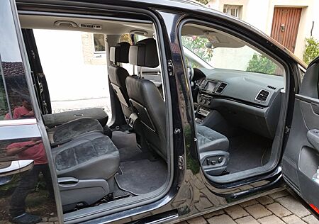 VW Sharan Volkswagen 2.0 TDI SCR 135kW DSG Highline Highline