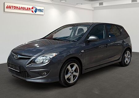 Hyundai i30 1.6 Automatik Klima SHZ PDC