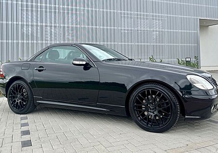 Mercedes-Benz SLK 320 /V6/NeueTüv/ Neuelnspektion/Scheckheftgep