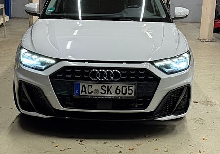 Audi A1 35 TFSI S tronic S line Sportback S line