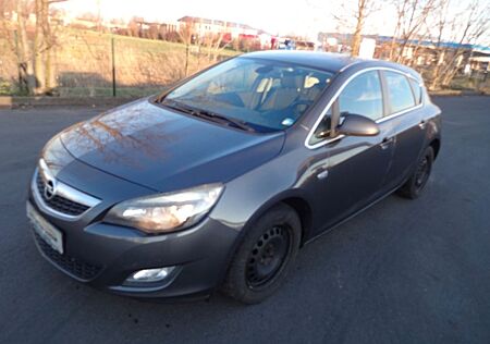 Opel Astra J Lim. 5-trg. Sport 1 ,7 Diesel