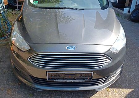Ford C-Max 1,5TDCi 88kW Cool & Connect Cool & Connect