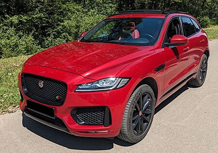 Jaguar F-Pace S 380PS AWD Automatic BlackPack Panoramic