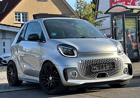 Smart ForTwo Cabrio Brabus/Facelift/Carbon/LED SW/Kamera/JBL